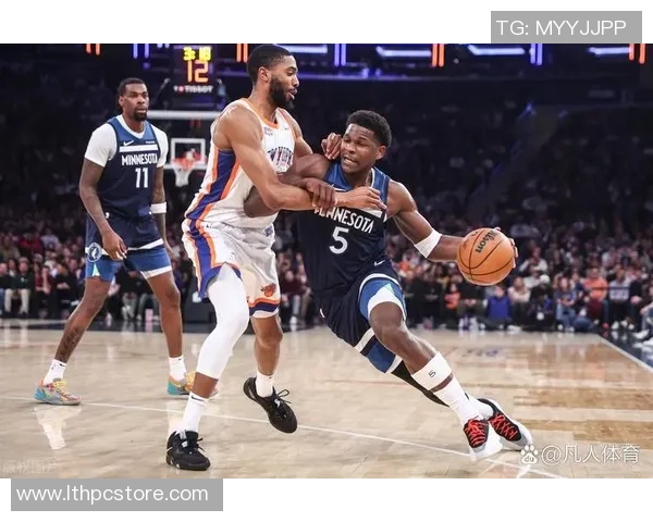 森林狼对阵尼克斯乐福双双30分精彩表现引发热议