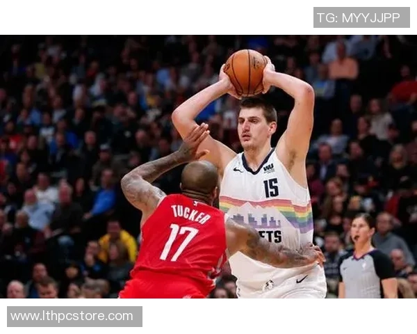 火箭队与开拓者队精彩对决第四节视频直播全程回顾与分析