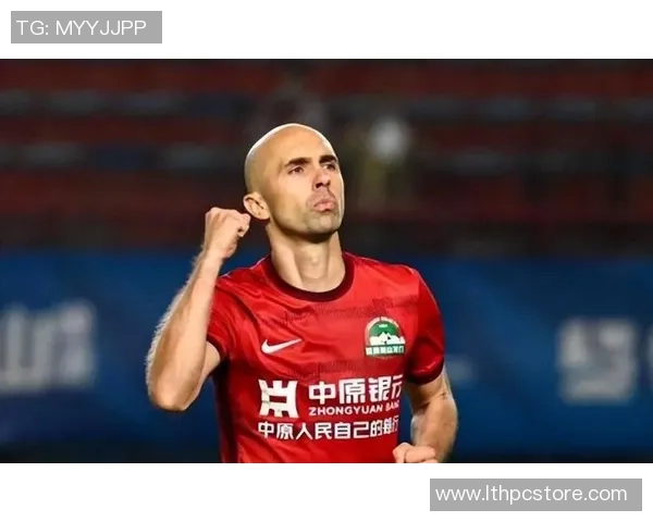 外援曝光我国男足嘴脸：联手架空新人，只想捞钱，心思不在踢球上